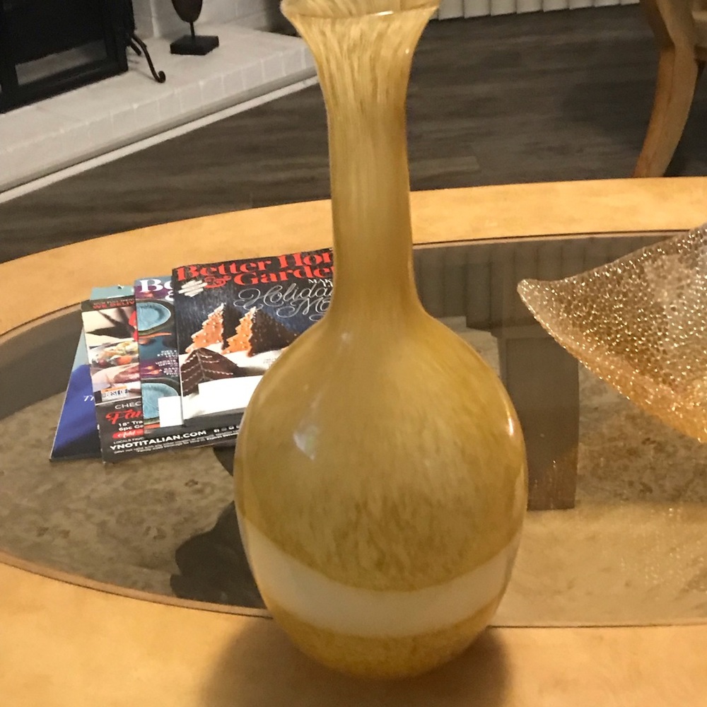 Beautiful Vases - Picture 5 of 7